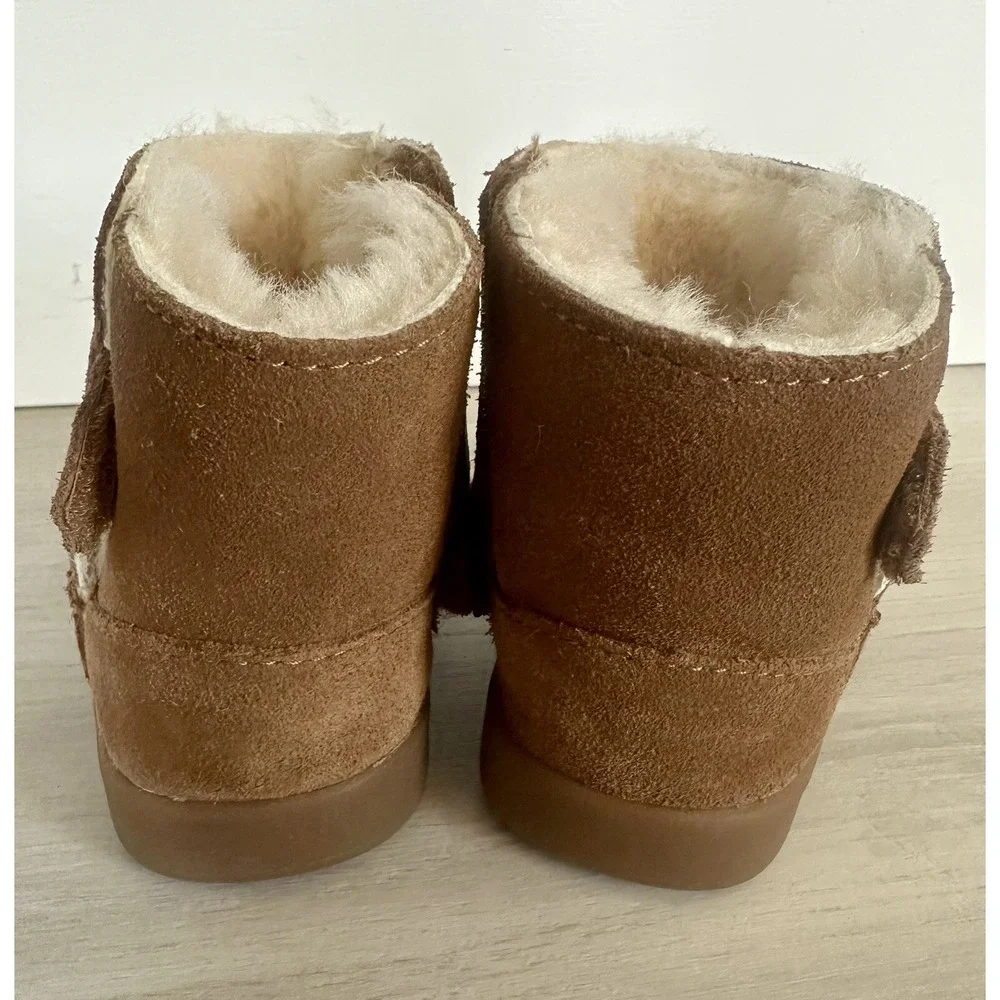 UGG Jesse Suede Boots Toddler Size‎ 2/3 Brown Excellent Sheepskin Lined 1096089I
